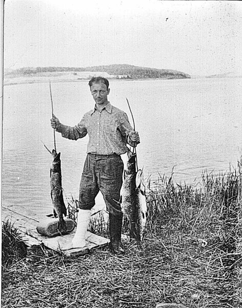 Я в гипсе после рыбалки.jpg